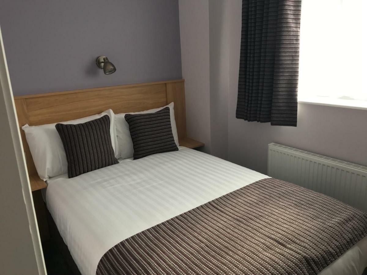 Kennedys B&B Drumcondra Дъблин Екстериор снимка